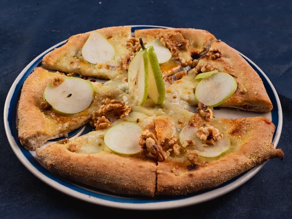 Pere, Gorgonzola e Noci